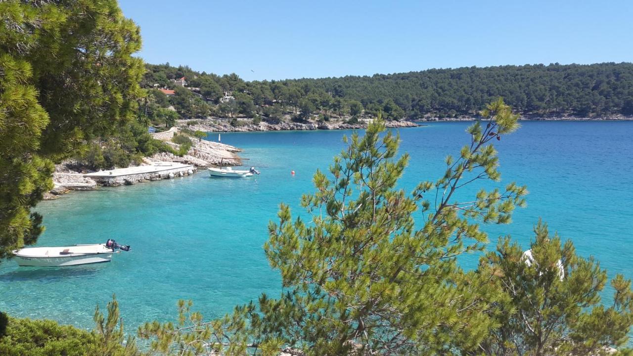 Villa Sun Garden - 4 Star Villa With Heated Swimming Pool, Quiet Bay, Bbq, 50M From The Sea Milna  Buitenkant foto